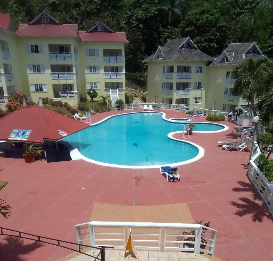 Mystic Ridge Paradise Ocho Rios Buitenkant foto